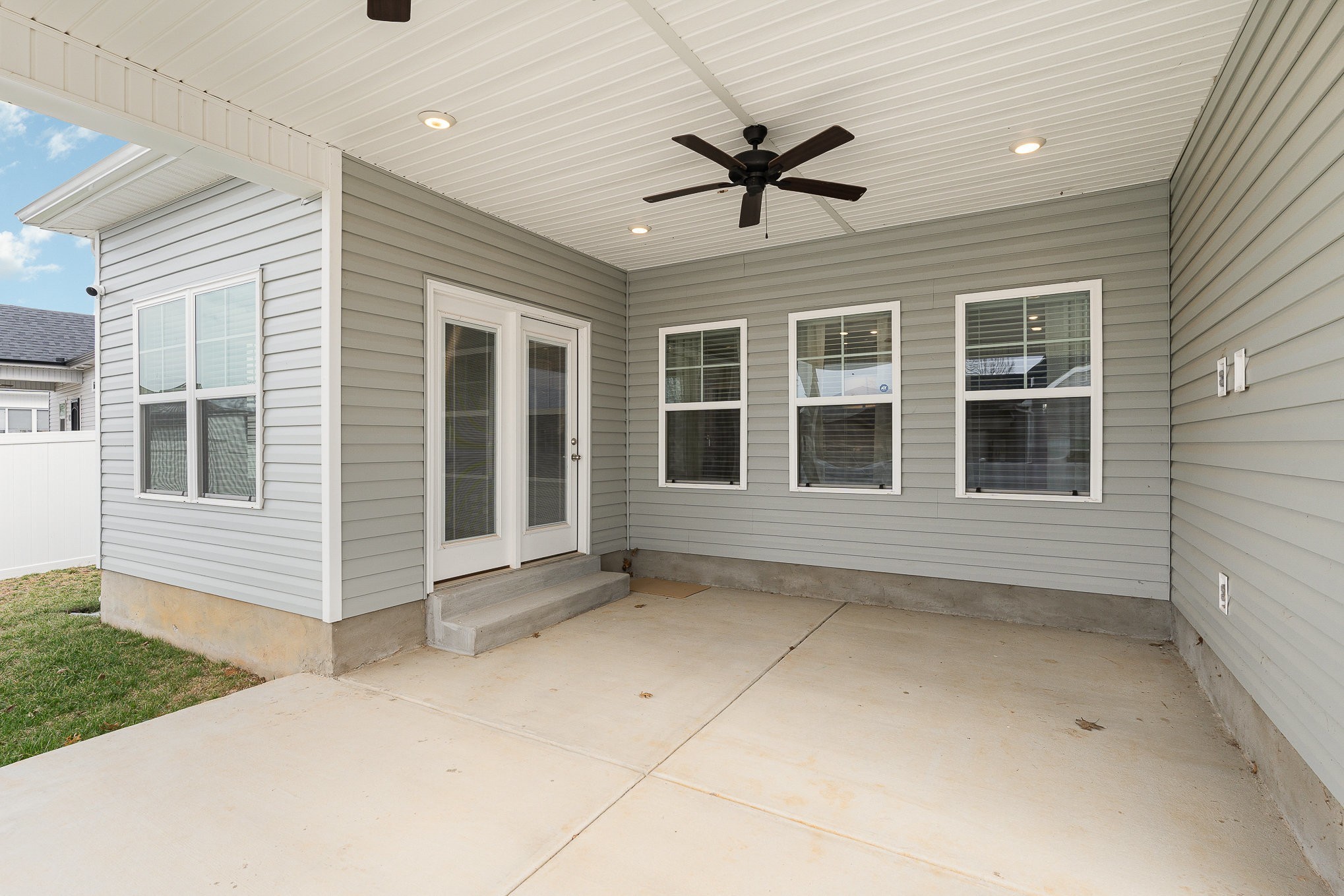 248 Ruby Cate Way Murfreesboro, TN 37128 - Photo 26 of 29 a view of empty room with a ceiling fan and windows