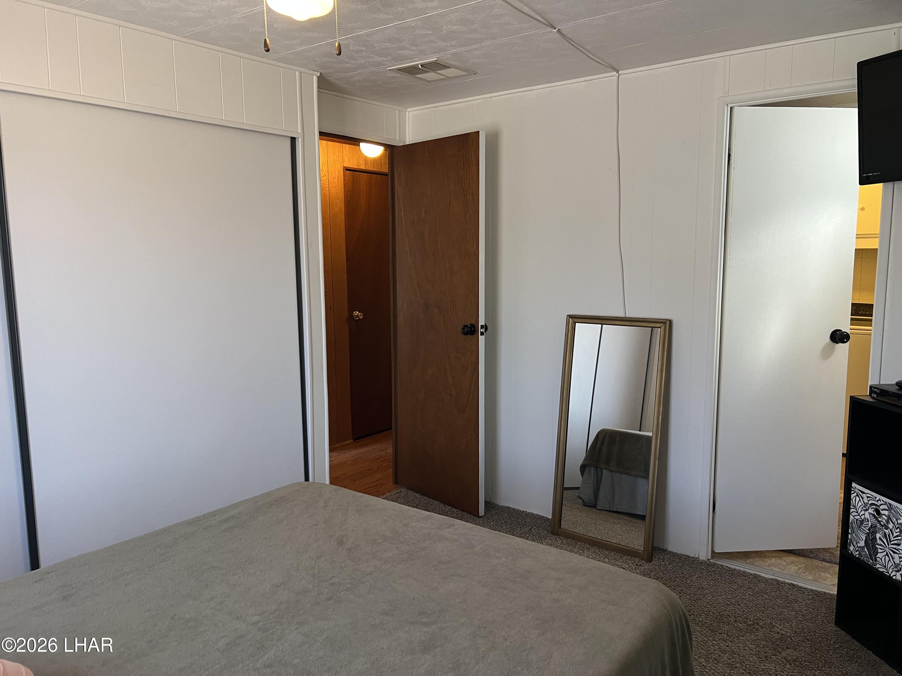 776 Granada Drive Quartzsite, AZ 85346 - Photo 29 of 39 Bedroom 3