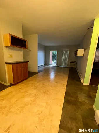 $1,600 | 26 Balance Rock Road, Unit 5, Seymour, CT 06483