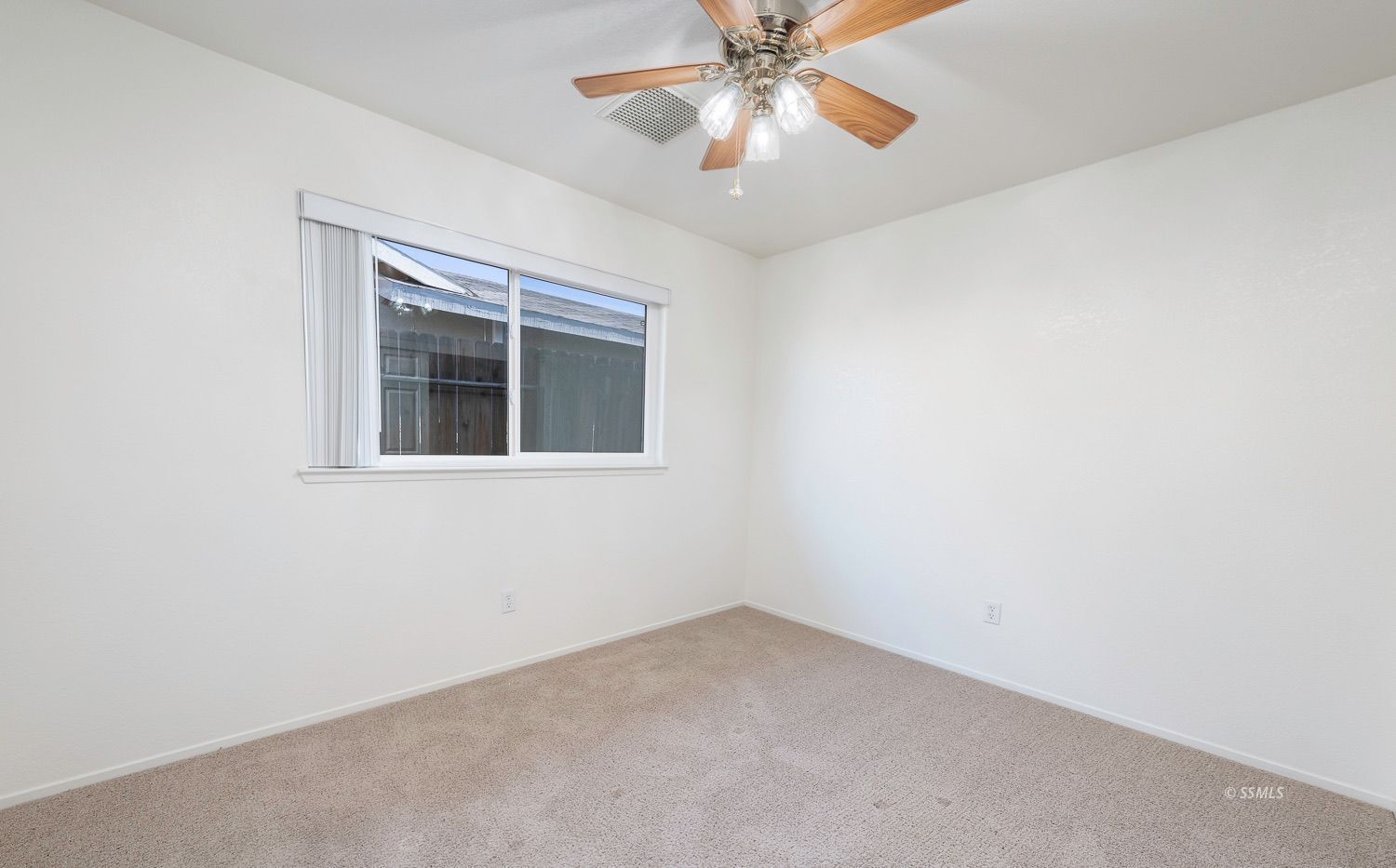 409 Ashton Street Ridgecrest, CA 93555 - Photo 20 of 43