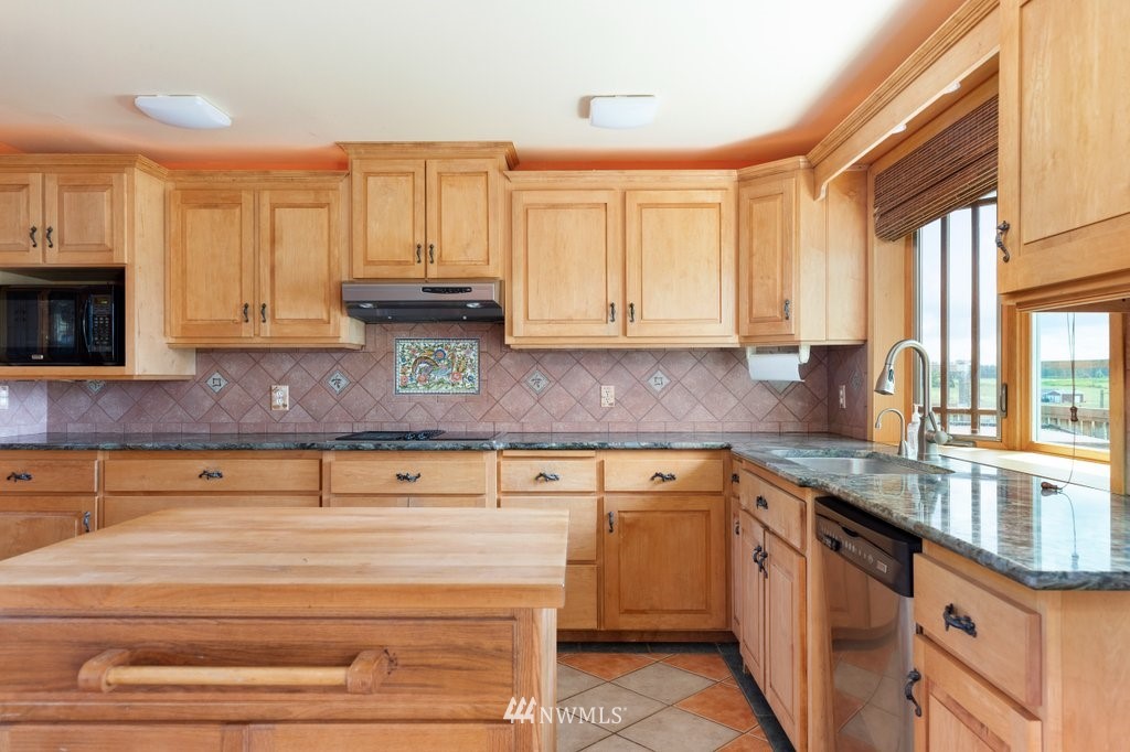 265 Morris Road Coupeville, WA 98239 - Photo 21 of 40 Gallery Image 21