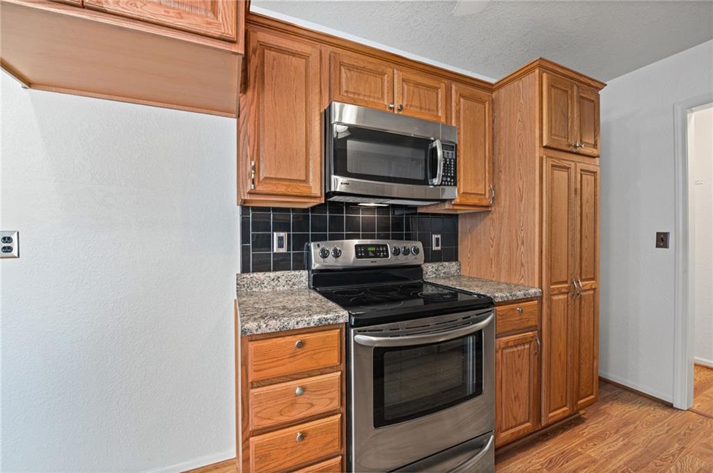 605 Bob F Griffin Road Cameron, MO 64429 - Photo 13 of 35