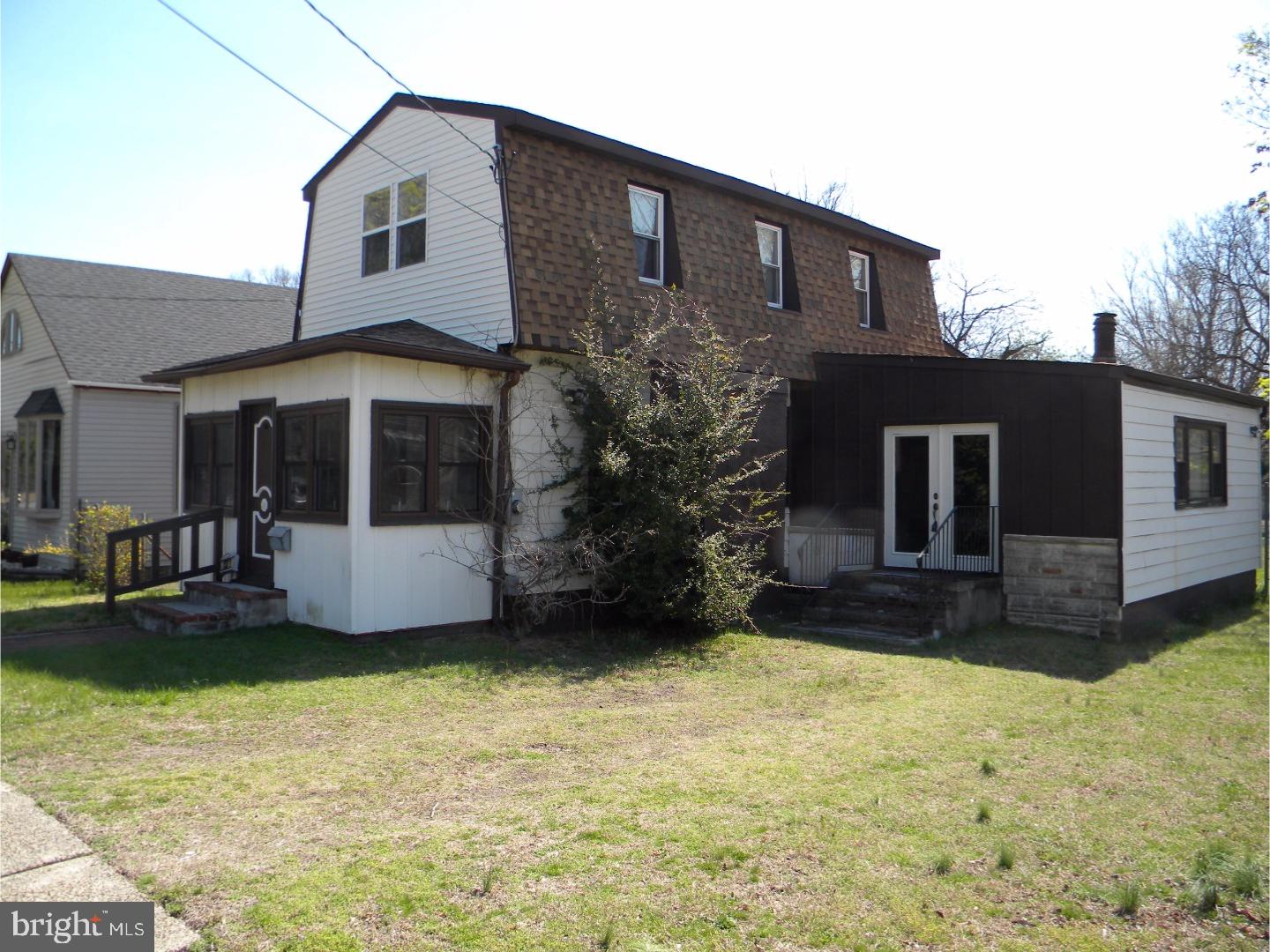 1371 Crown Point Road Westville, NJ 08093 - Photo 1 of 25 Gallery Image 1