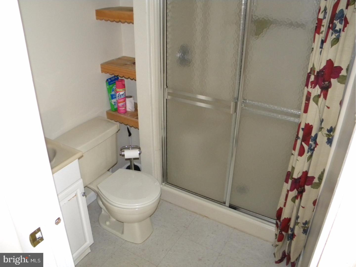 1371 Crown Point Road Westville, NJ 08093 - Photo 6 of 25 Gallery Image 6