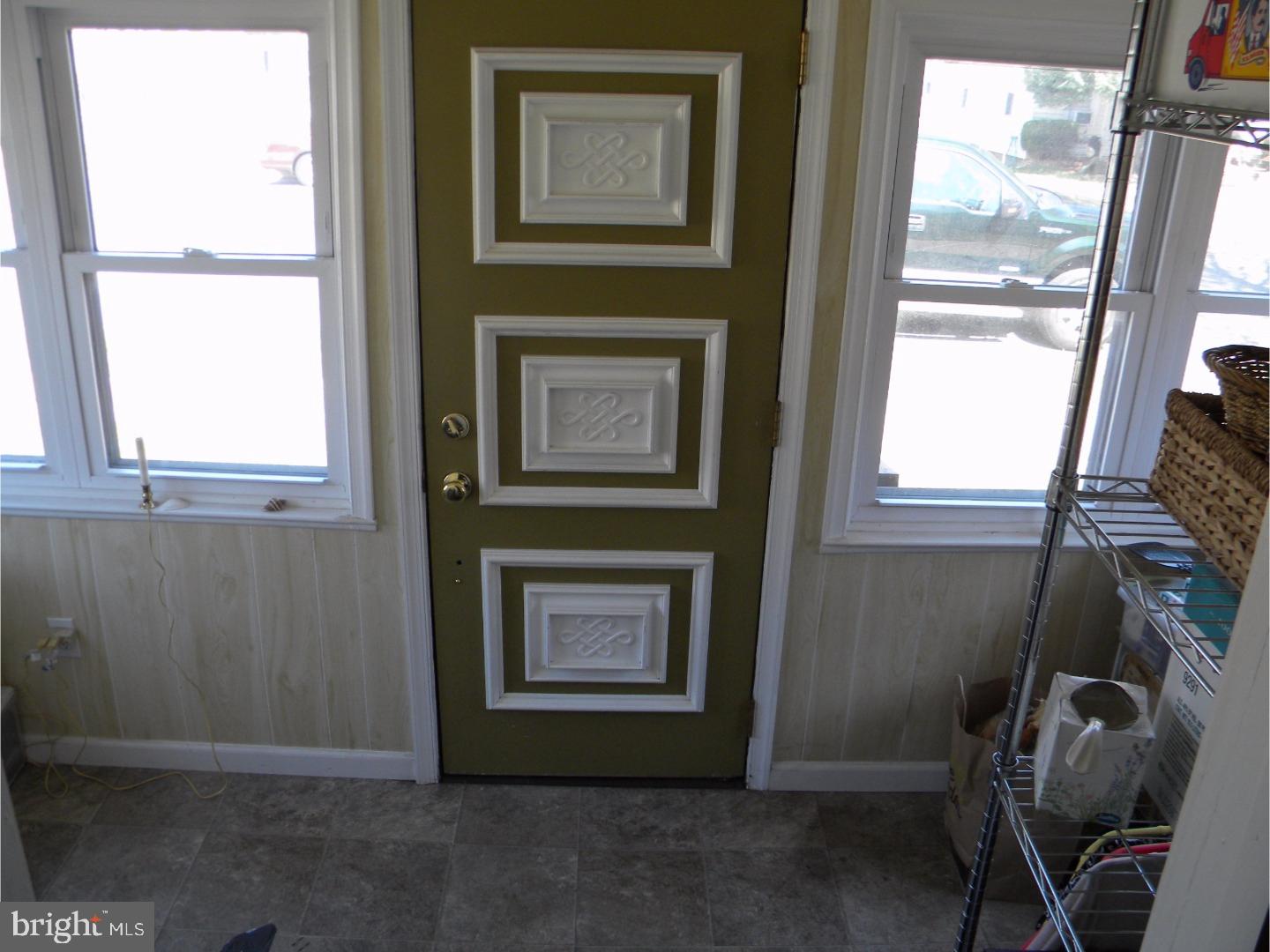 1371 Crown Point Road Westville, NJ 08093 - Photo 10 of 25 Gallery Image 10