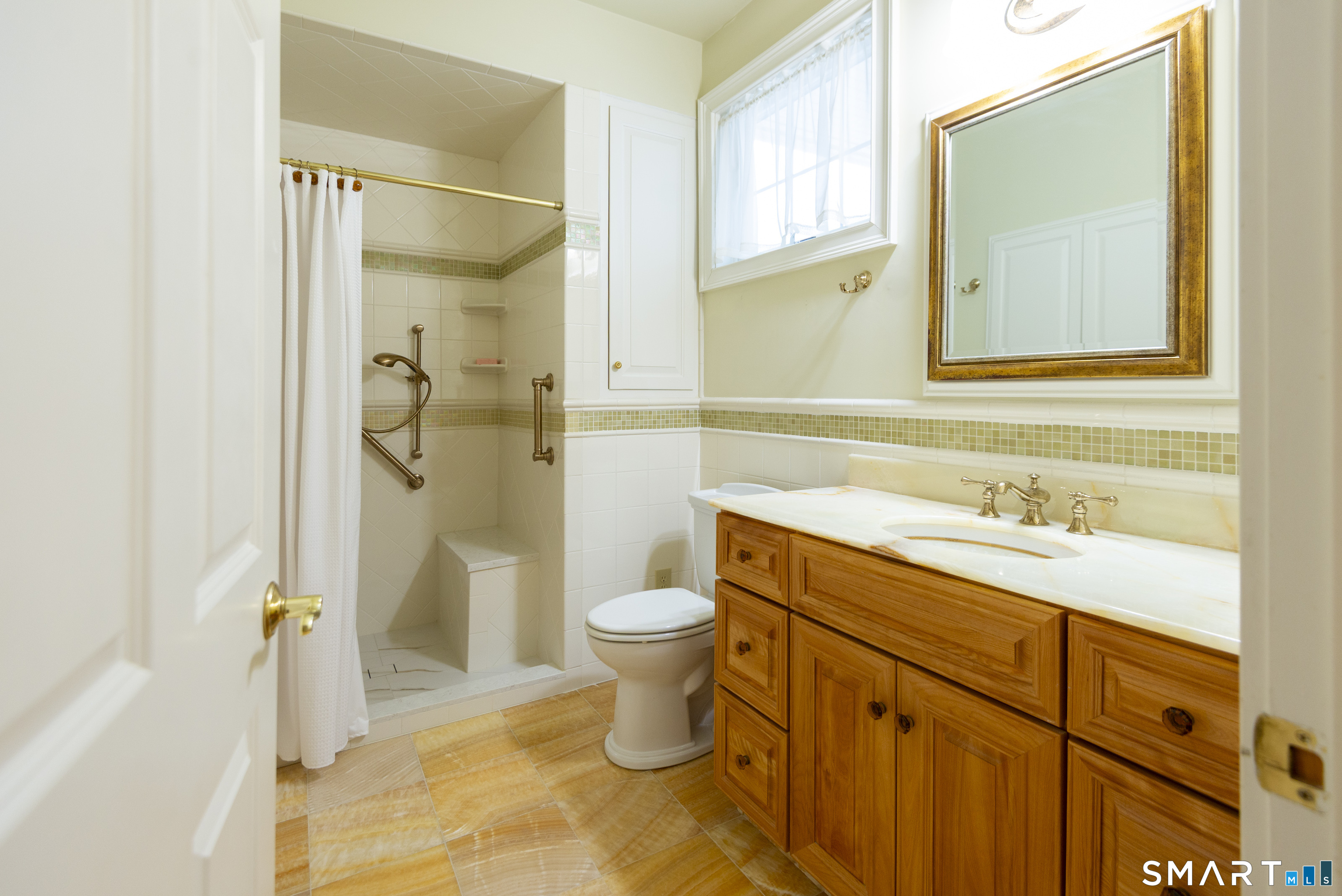 446 Main Street, Unit 9 Old Saybrook, CT 06475 - Photo 13 of 35