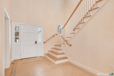 $1,300,000 | 446 Main Street, Unit 9, Old Saybrook, CT 06475