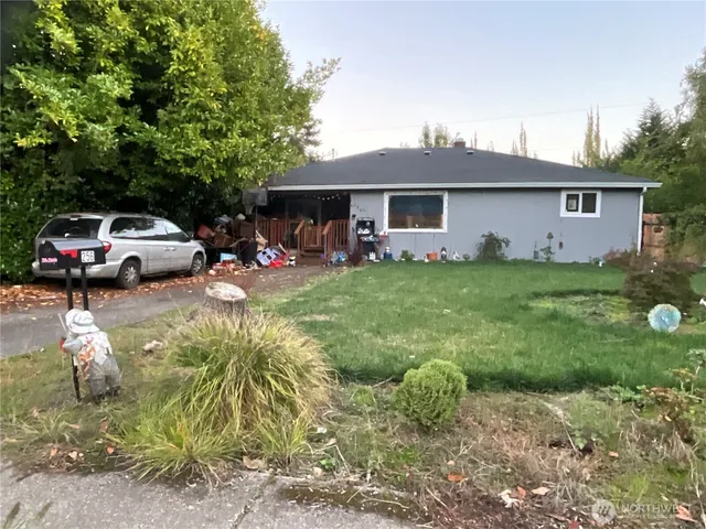 $299,950 | 256 Douglas Street, Longview, WA 98632