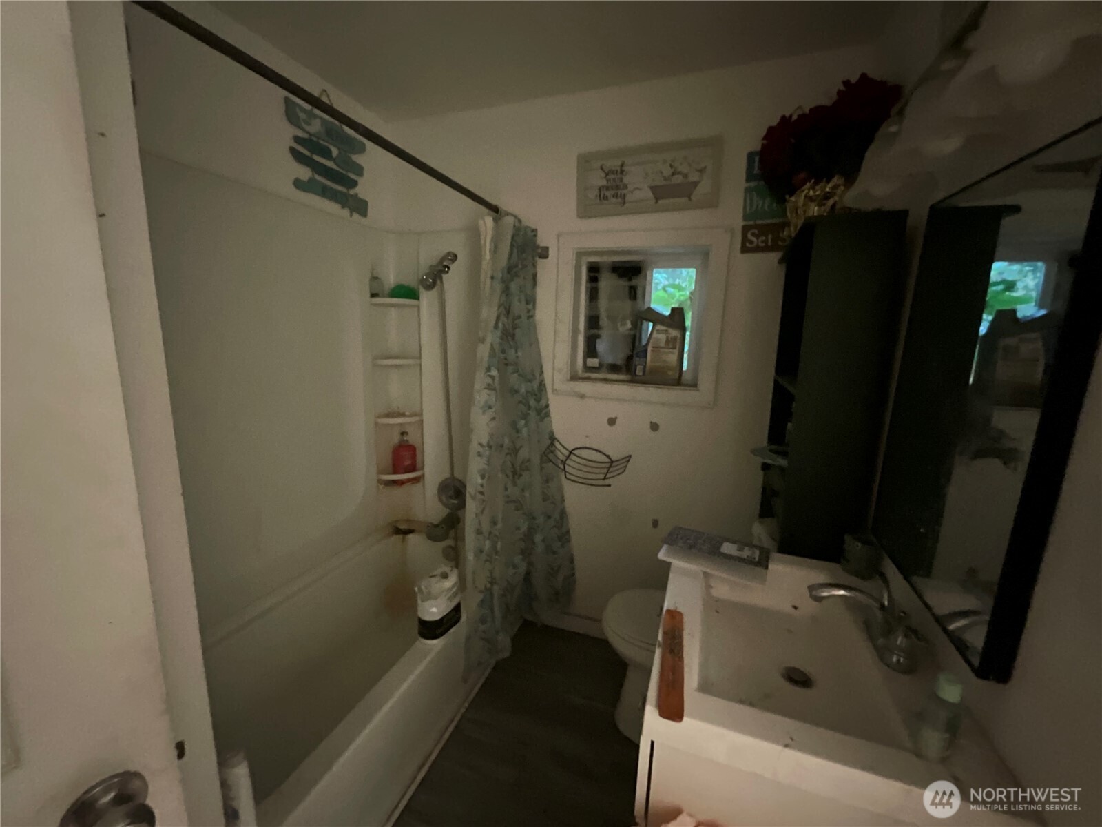 256 Douglas Street Longview, WA 98632 - Photo 6 of 16