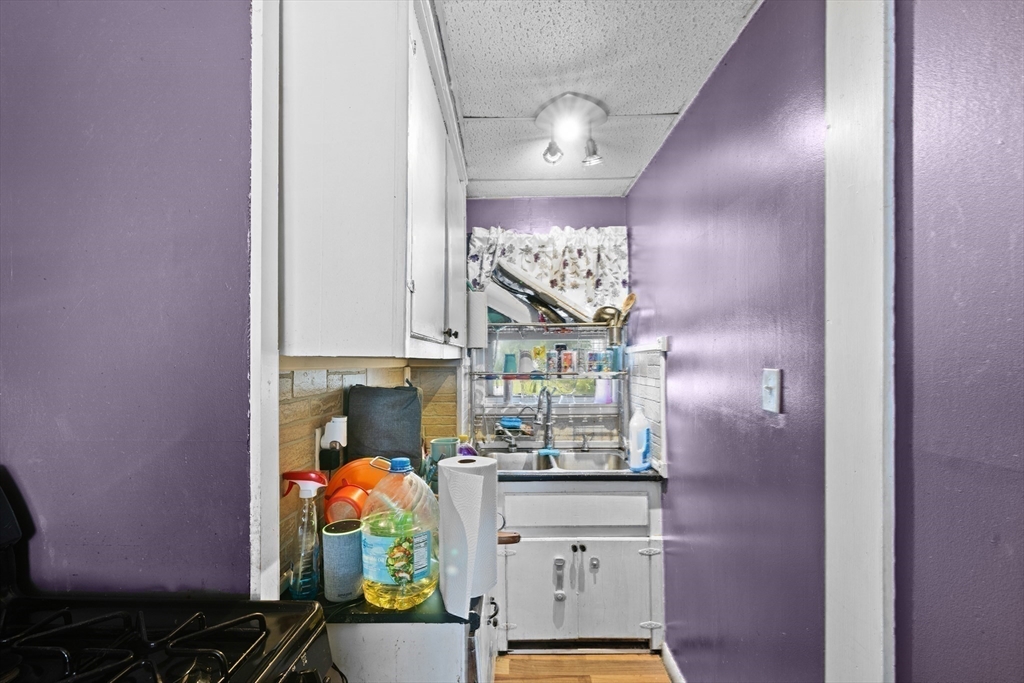 560 Palmer Street Fall River, MA 02721 - Photo 20 of 29