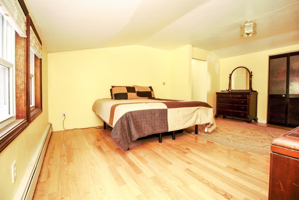58 Londonderry Road Framingham, MA 01701 - Photo 16 of 26 Gallery Image 16