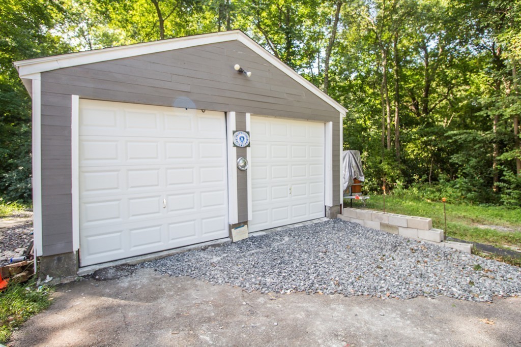 58 Londonderry Road Framingham, MA 01701 - Photo 20 of 26 Gallery Image 20