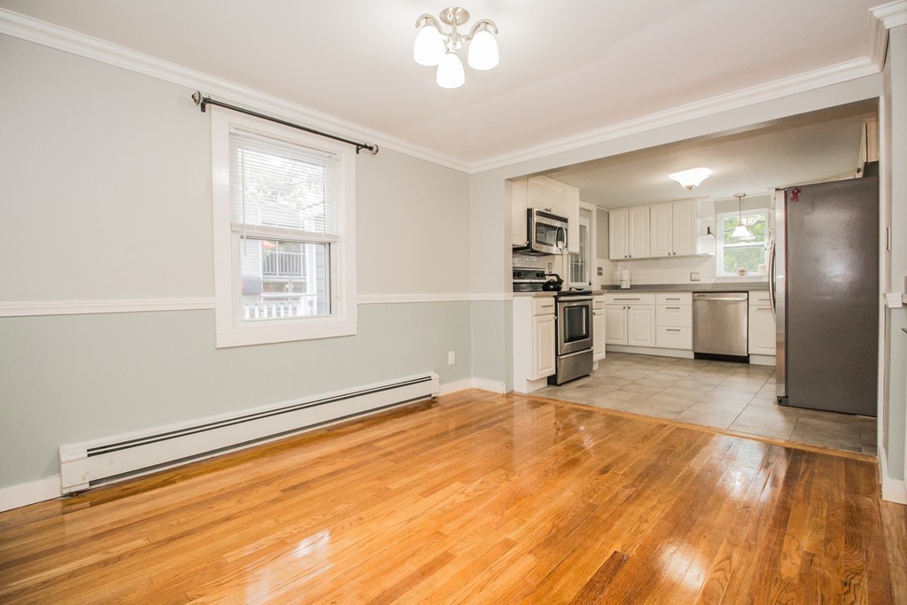 58 Londonderry Road Framingham, MA 01701 - Photo 5 of 26 Gallery Image 5