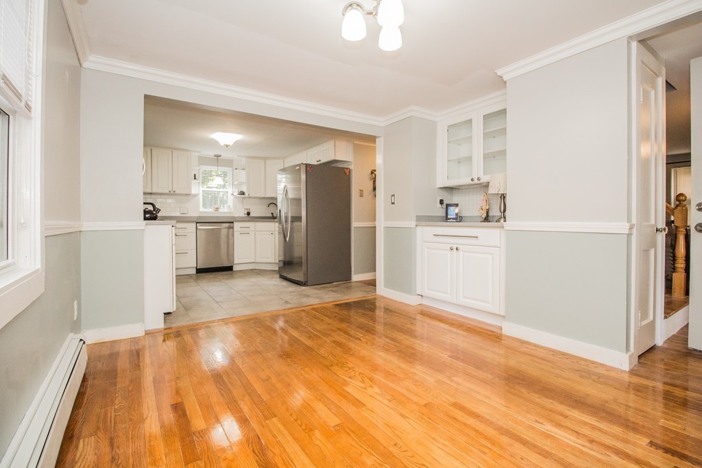 58 Londonderry Road Framingham, MA 01701 - Photo 6 of 26 Gallery Image 6