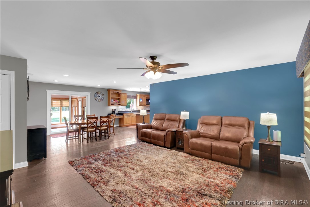 4420 Fox Road Charlestown, IN 47111 - Photo 16 of 94 Living room