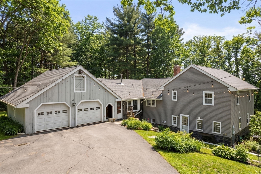 21 Pleasantview Terrace Framingham, MA 01701 - Photo 1 of 25