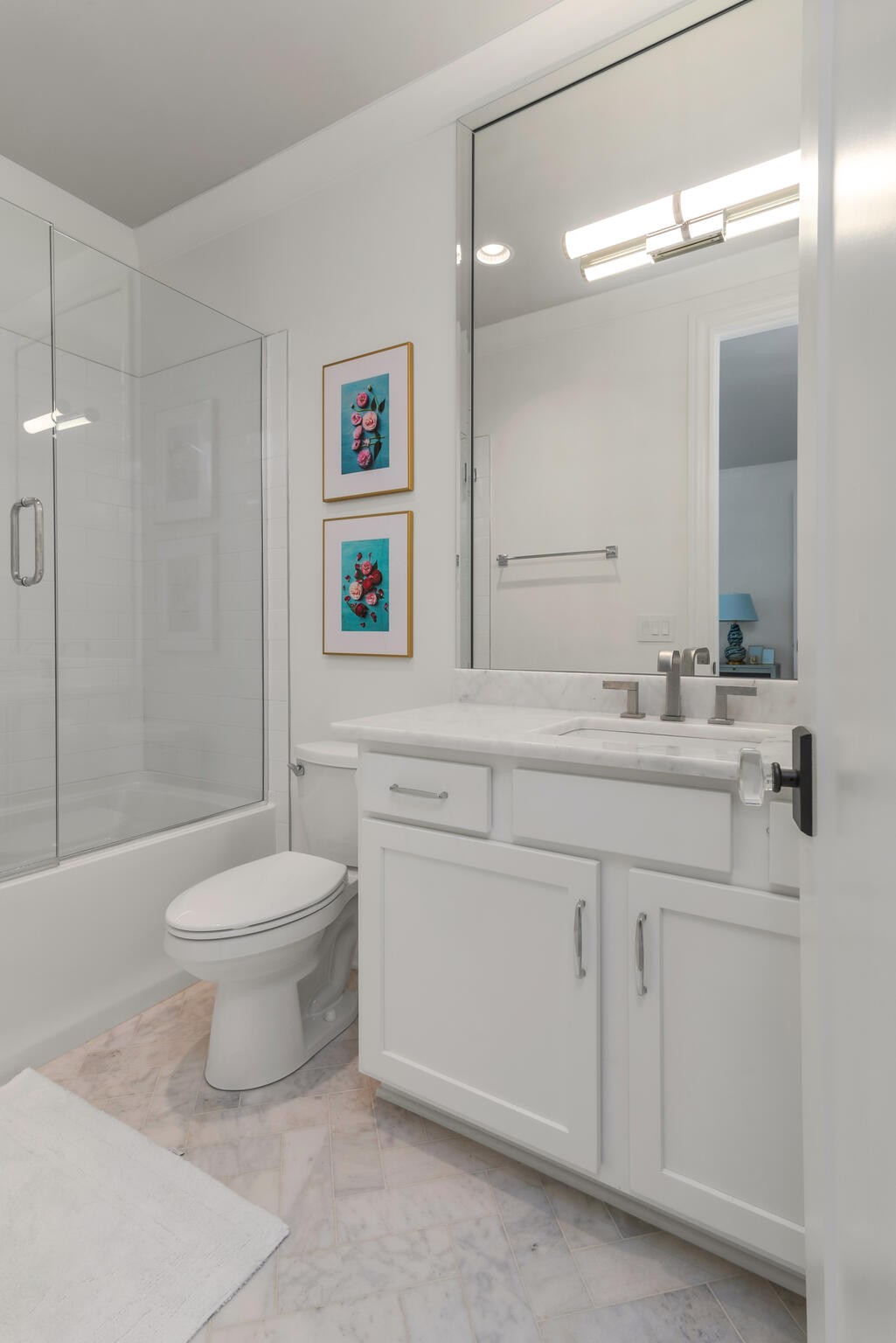 310 Lionheart Court Franklin, TN 37067 - Photo 40 of 67 a bathroom with a sink a toilet and shower