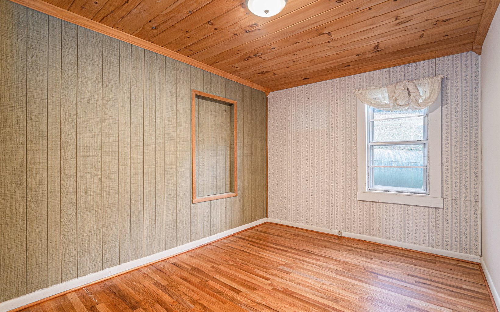 667 Ada Street Blue Ridge, GA 30513 - Photo 17 of 25 Additional View