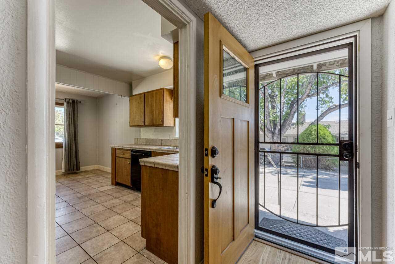 1850 Marlette Avenue Reno, NV 89503 - Photo 5 of 25 a view of a kitchen with a large window
