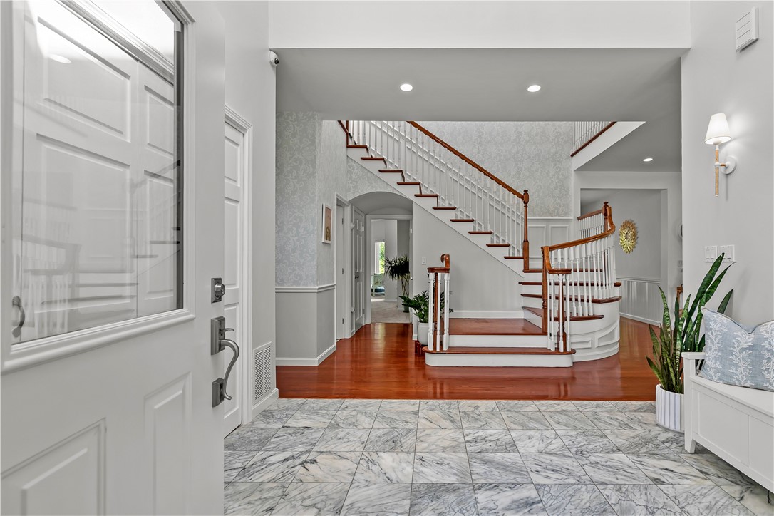 95 Riverscape Lane Tiverton, RI 02878 - Photo 11 of 50