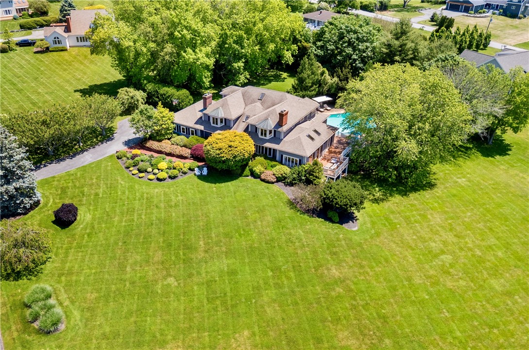 95 Riverscape Lane Tiverton, RI 02878 - Photo 4 of 50