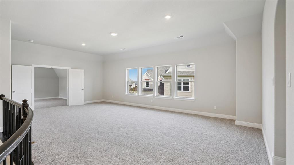 2805 Augustus Way Mansfield, TX 76063 - Photo 30 of 40 an empty room with windows