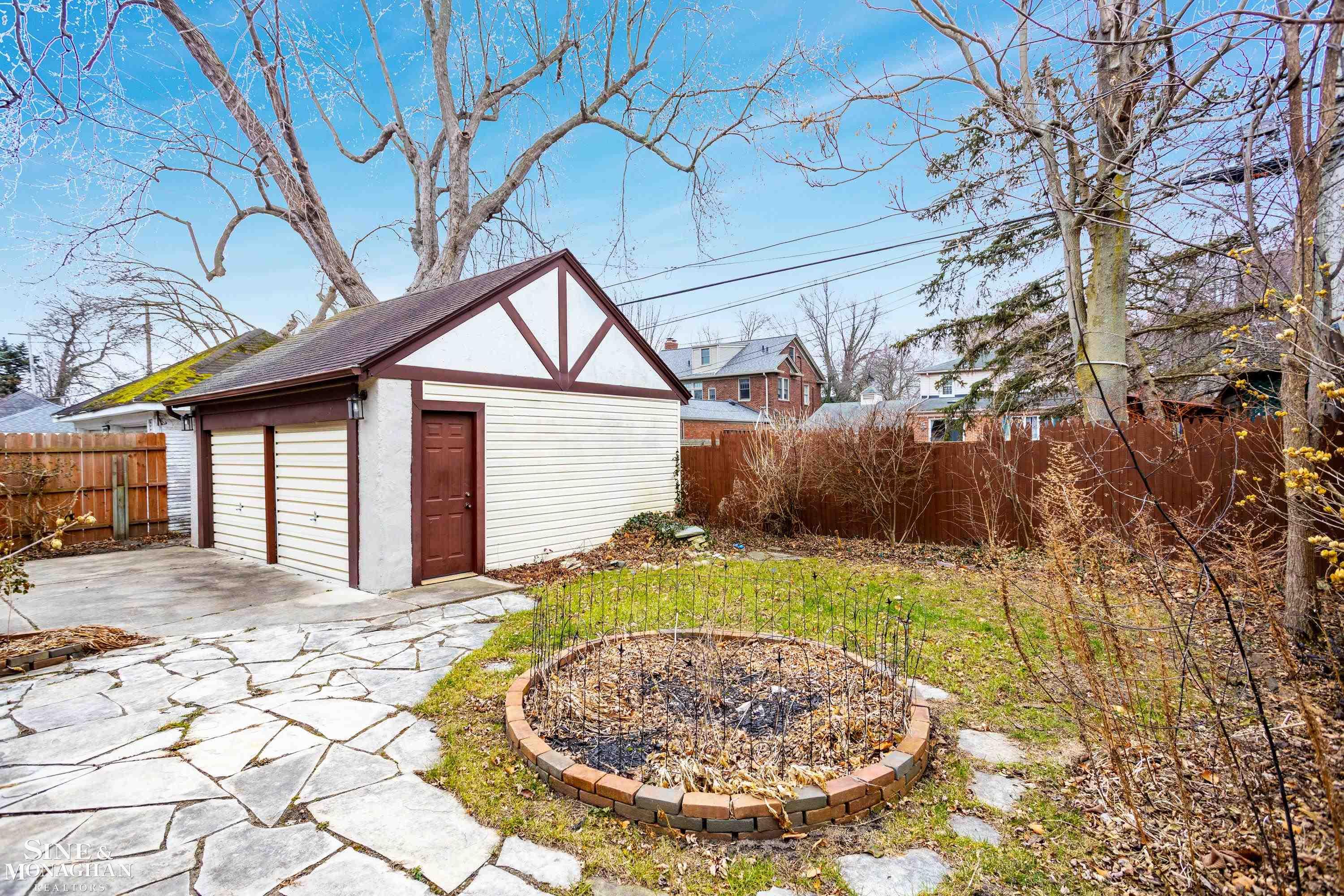 1231 Bishop Road Grosse Pointe Park, MI 48230 - Photo 43 of 54