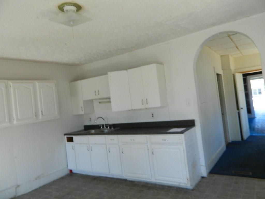 1221 West High Street Springfield, OH 45506 - Photo 11 of 17