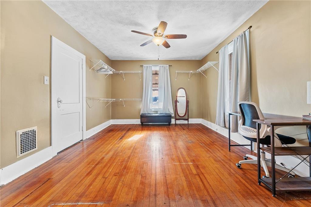 1143 13th Street McKees Rocks, PA 15136 - Photo 24 of 48