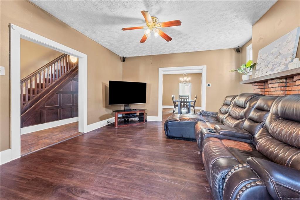 1143 13th Street McKees Rocks, PA 15136 - Photo 9 of 48