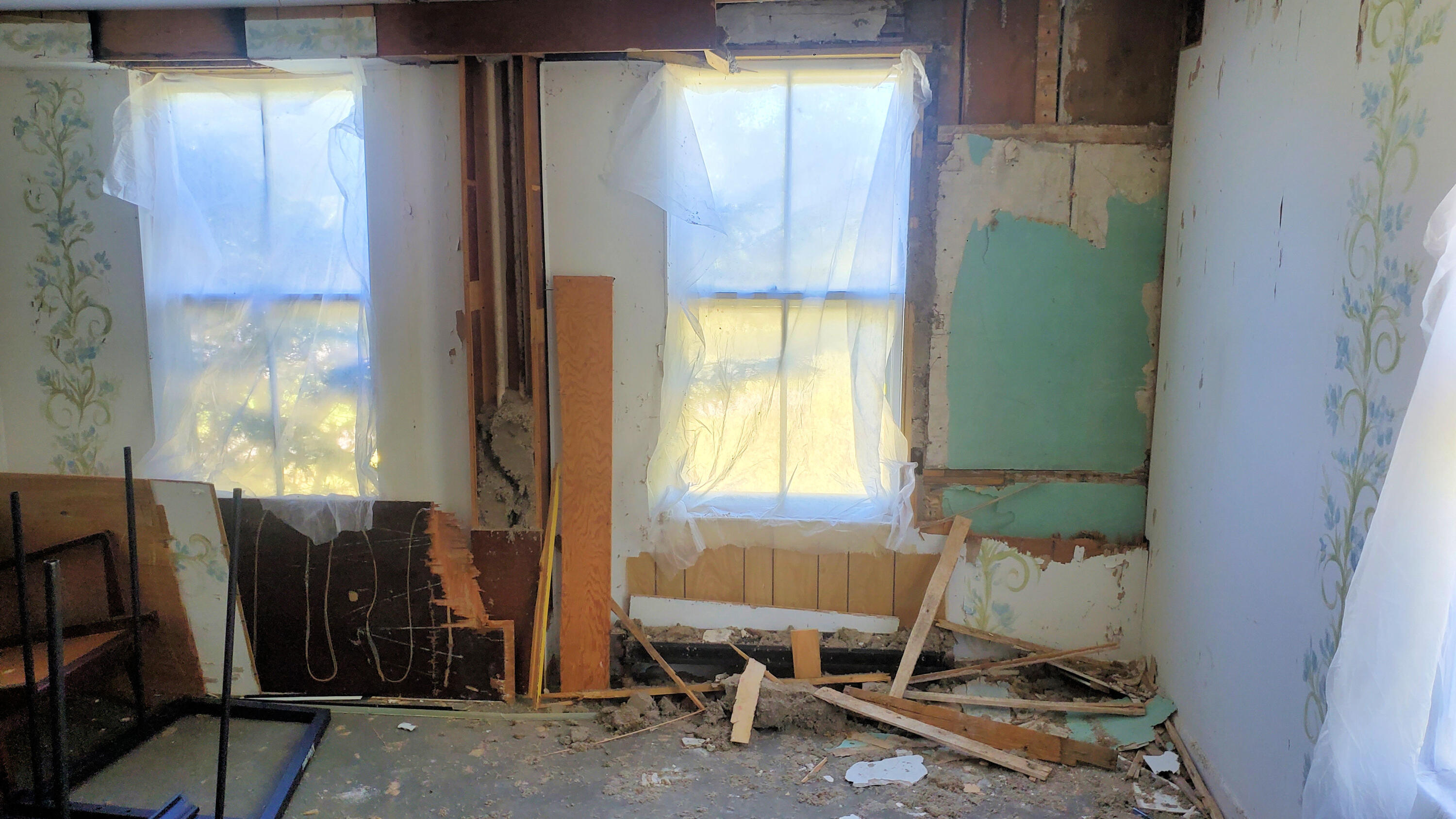 884 Surry Road Surry, ME 04684 - Photo 26 of 64 Common Room