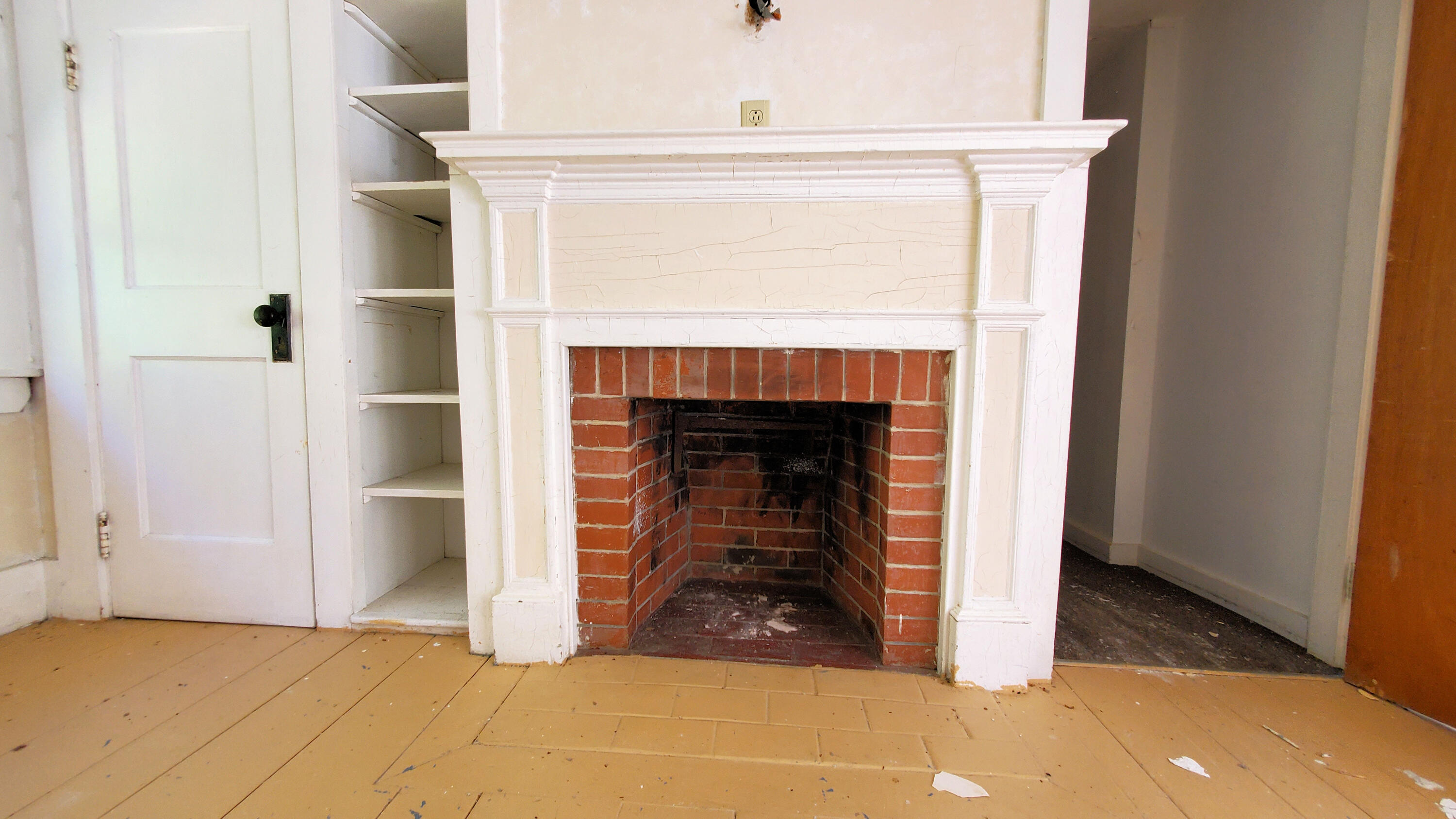 884 Surry Road Surry, ME 04684 - Photo 38 of 64 991_fireplace