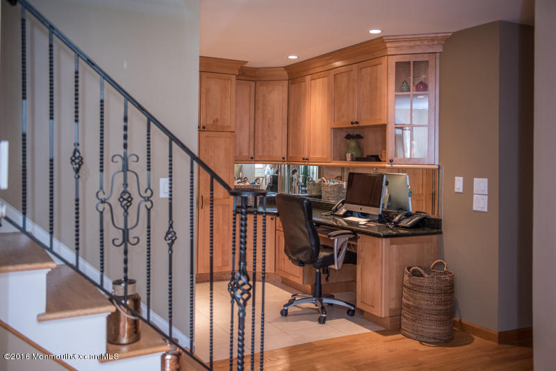 144 Crine Road Morganville, NJ 07751 - Photo 29 of 36 crine 24