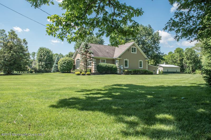 144 Crine Road Morganville, NJ 07751 - Photo 3 of 36 crine 3