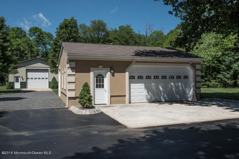 144 Crine Road Morganville, NJ 07751 - Photo 5 of 36 crine 9
