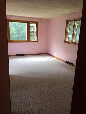 12 Cormier Road Burlington, MA 01803 - Photo 16 of 20 Gallery Image 16