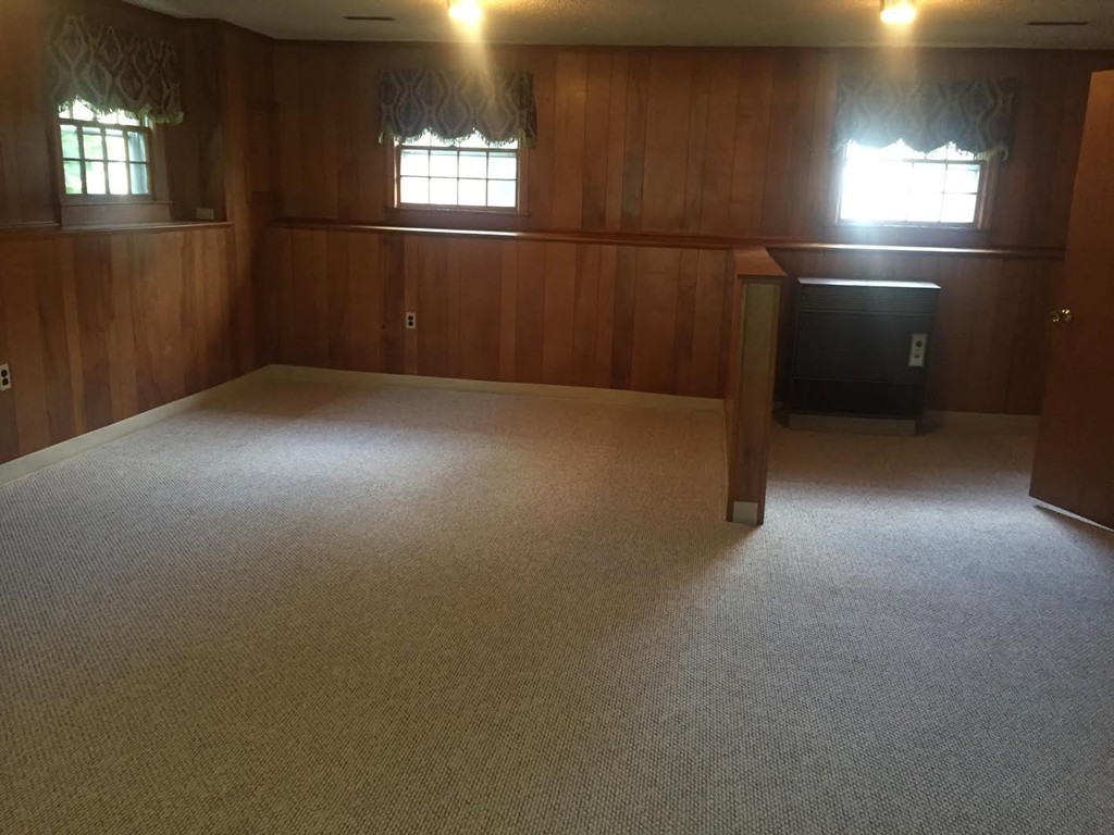 12 Cormier Road Burlington, MA 01803 - Photo 18 of 20 Gallery Image 18