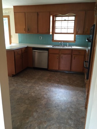 12 Cormier Road Burlington, MA 01803 - Photo 7 of 20 Gallery Image 7