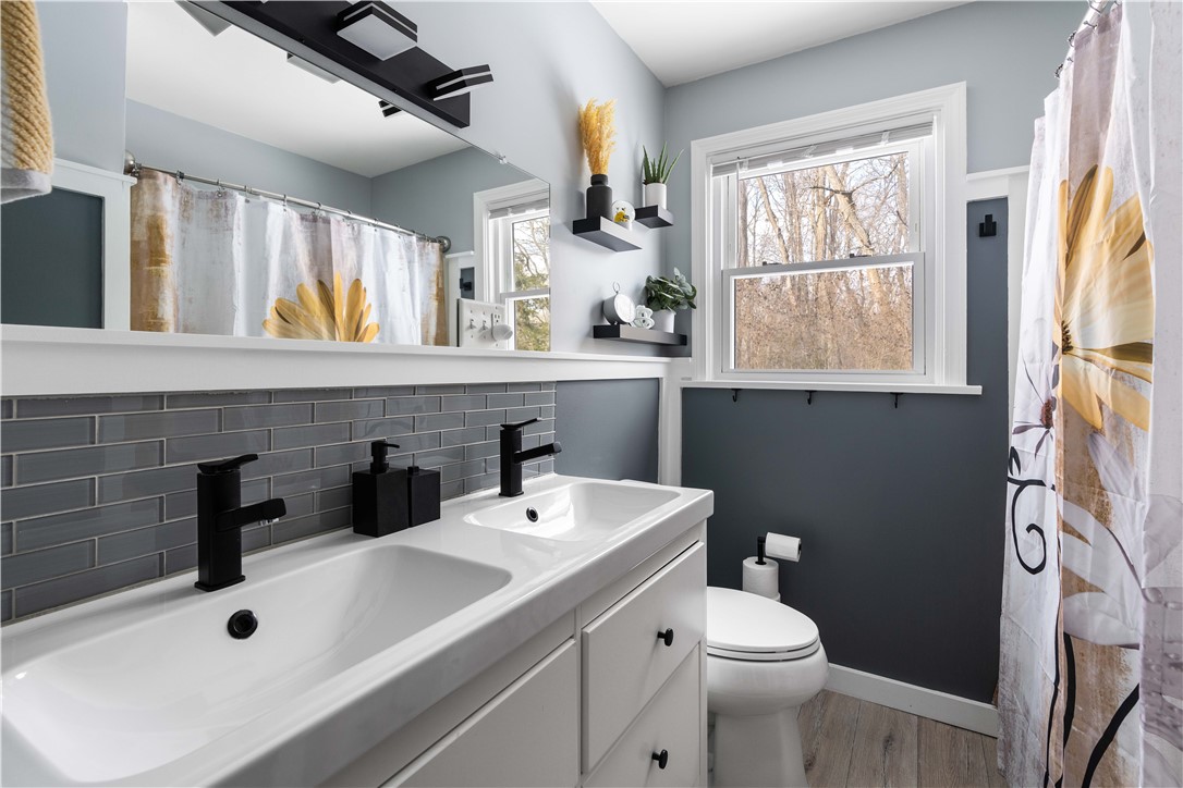 214 Souza Road Tiverton, RI 02878 - Photo 12 of 32 Gallery Image 12