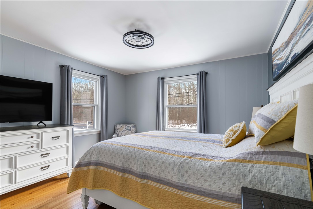 214 Souza Road Tiverton, RI 02878 - Photo 14 of 32 Gallery Image 14