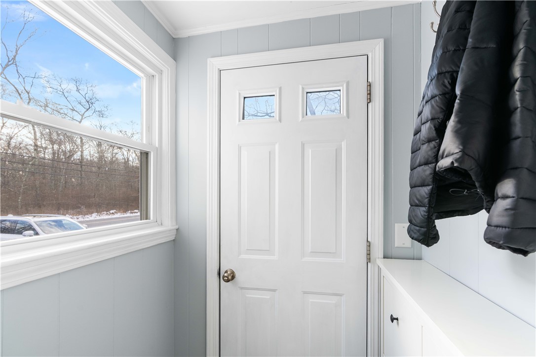214 Souza Road Tiverton, RI 02878 - Photo 2 of 32 Gallery Image 2