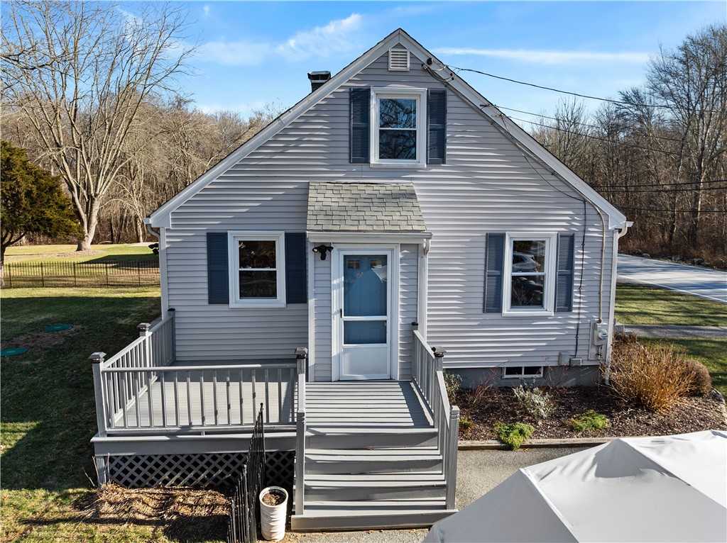 214 Souza Road Tiverton, RI 02878 - Photo 24 of 32 Gallery Image 24