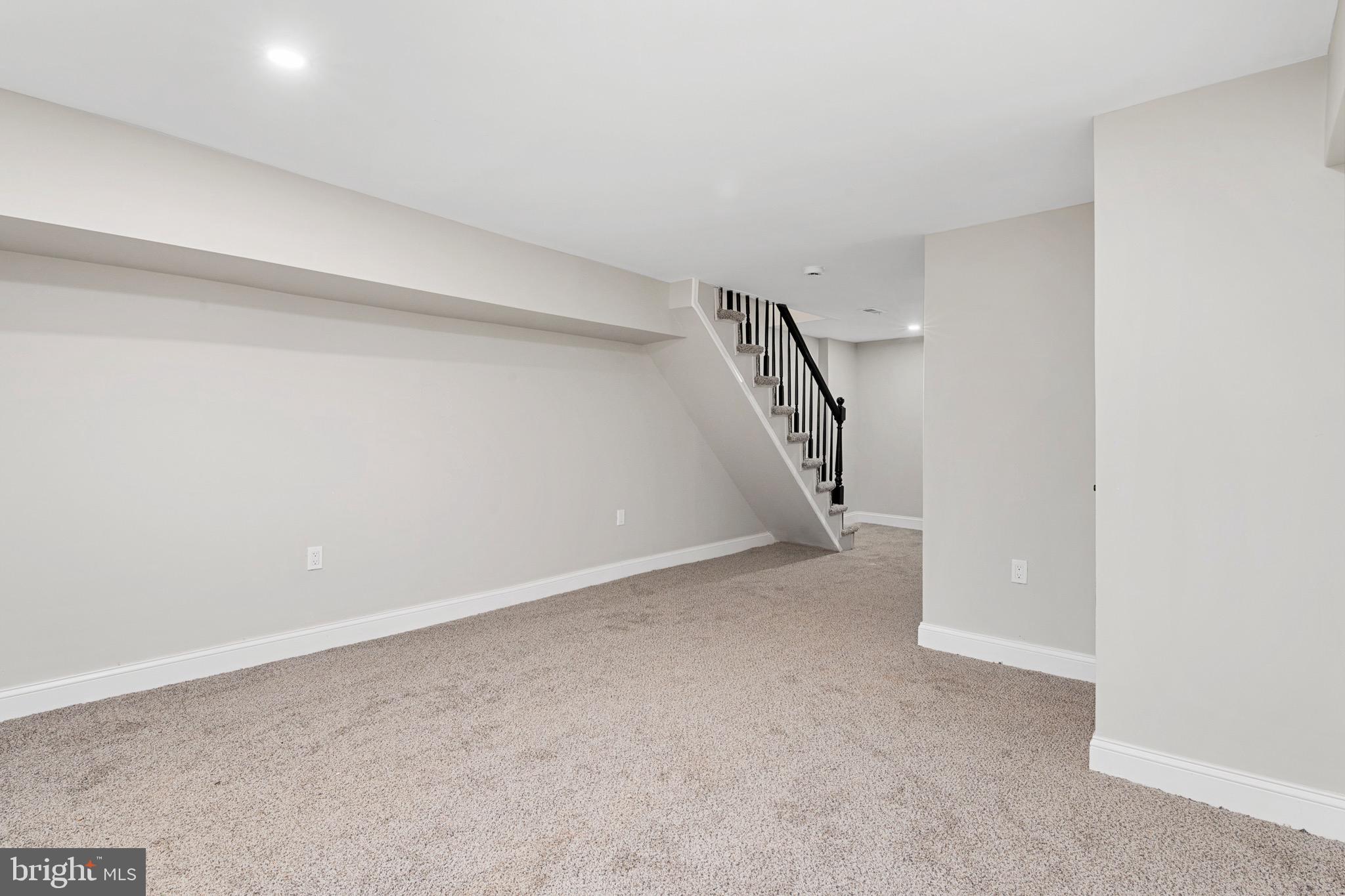 2828 Lake Avenue Baltimore, MD 21213 - Photo 19 of 28 a view of an empty room