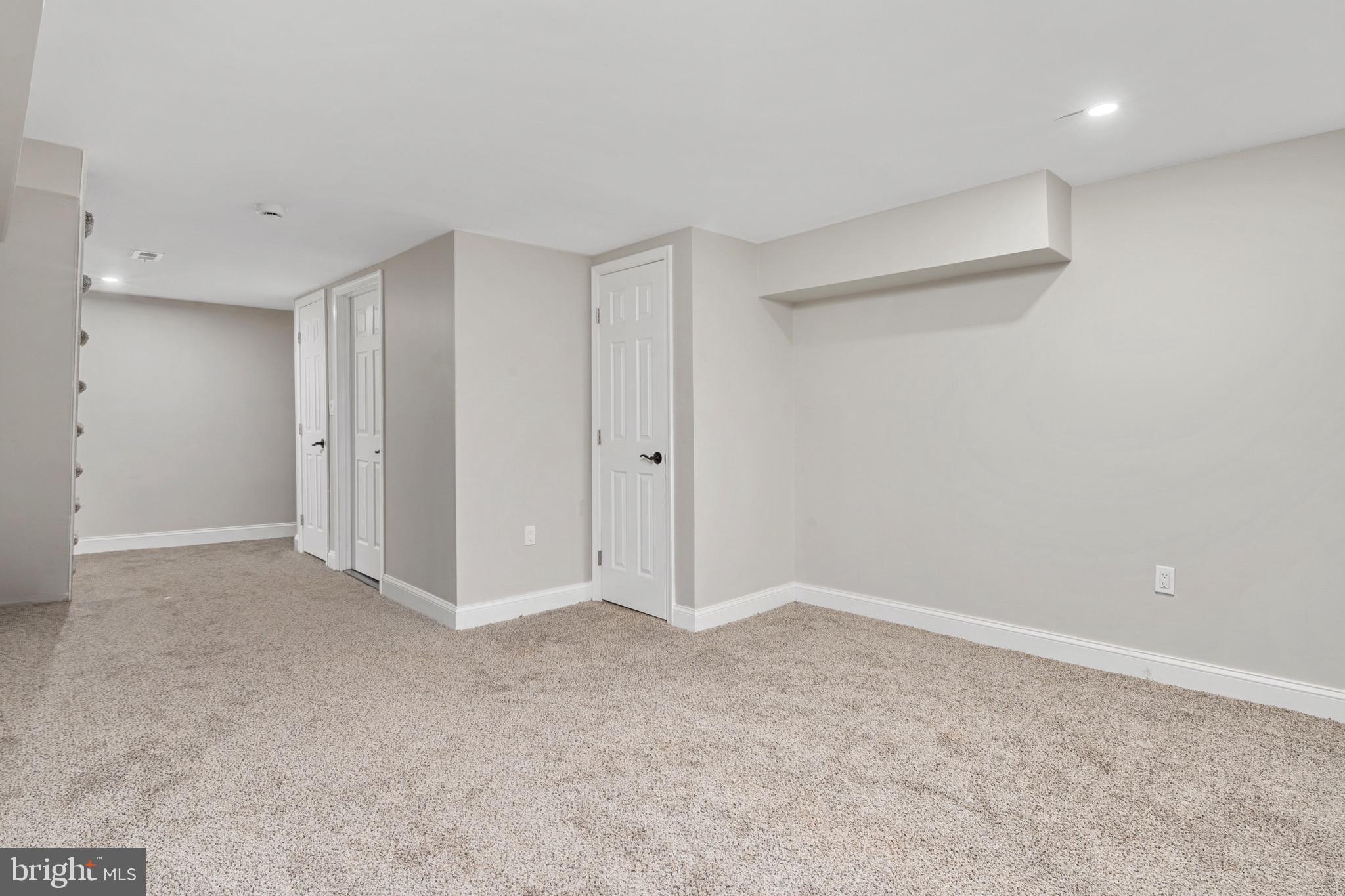 2828 Lake Avenue Baltimore, MD 21213 - Photo 20 of 28 a view of an empty room