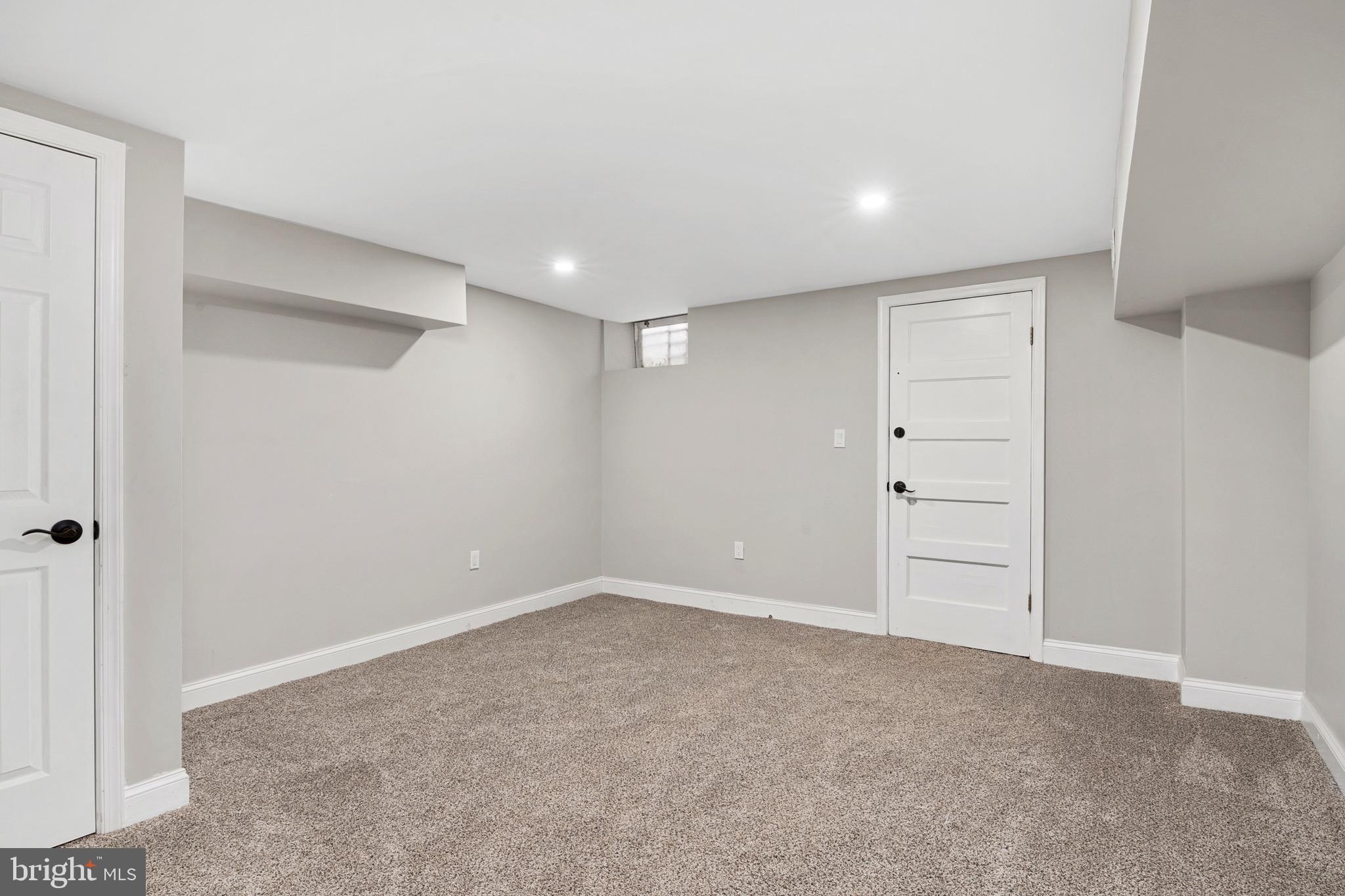 2828 Lake Avenue Baltimore, MD 21213 - Photo 23 of 28 a view of an empty room
