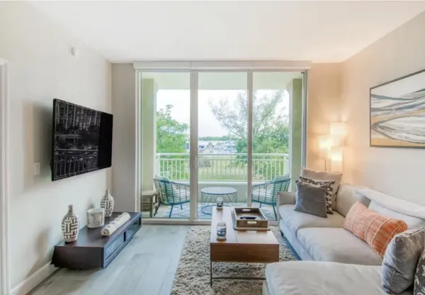 $3,850 | 480 Hibiscus Street, Unit 229, West Palm Beach, FL 33401