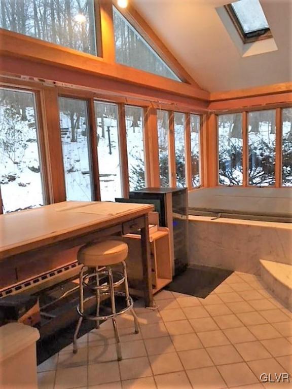 6901 Sell Road Zionsville, PA 18092 - Photo 13 of 33 sunroom - marble and hot tub, vaulted ceilings