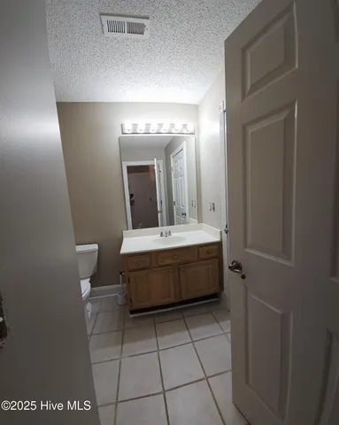 $1,200 | 908 Resort Circle, Unit 108, Sunset Beach, NC 28468