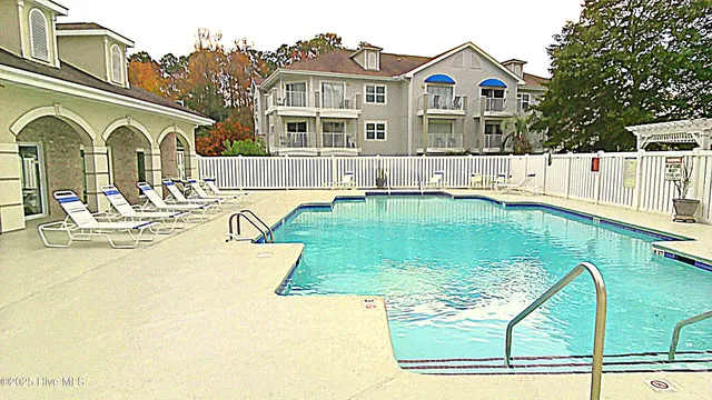 $1,200 | 908 Resort Circle, Unit 108, Sunset Beach, NC 28468