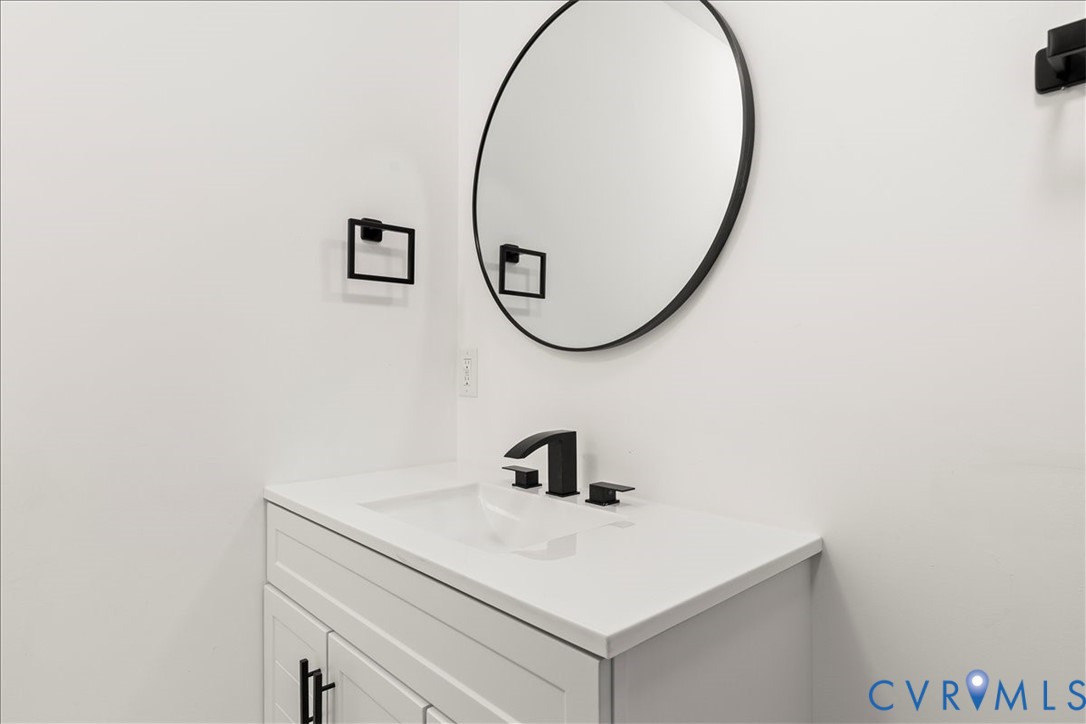 2789 Three Bridge Road Powhatan, VA 23139 - Photo 38 of 65 primary bathroom